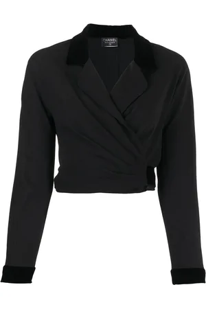 CHANEL Blazer cruzado corto