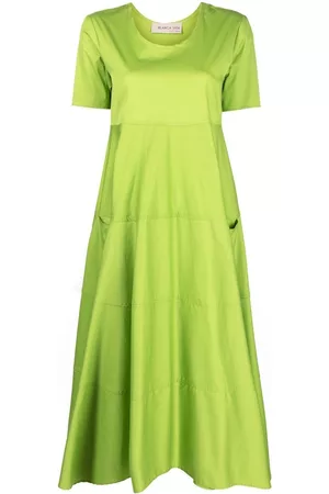 BLANCA Vestido estilo camiseta acampanado