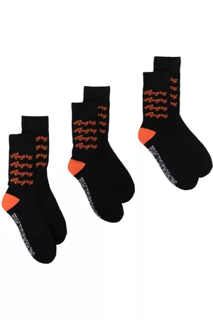 Natasha Zinko Pack de tres pares de calcetines con estampado Angry