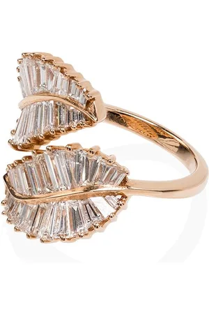 Anita Anillo con diseño de hojas en oro de 18kt con diamantes