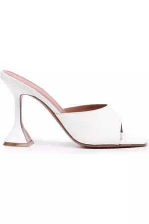 Amina Muaddi Sandalias slip-on