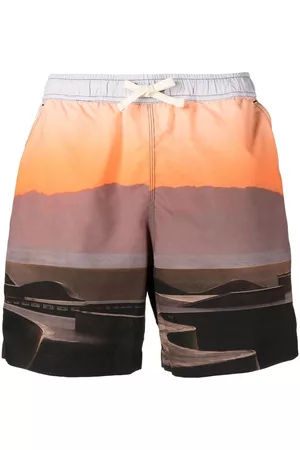 BLUE SKY INN Bermudas náuticas con estampado gráfico