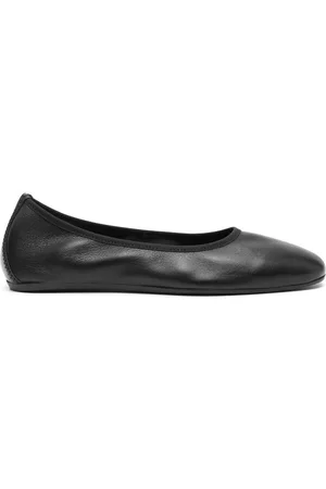 Filippa K Bailarinas Rey