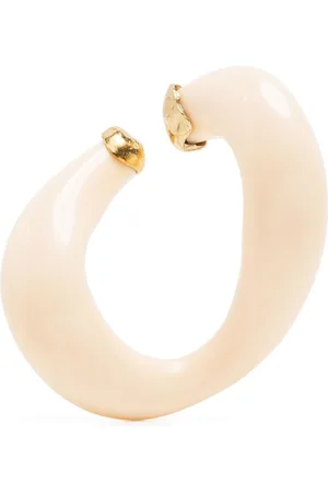 Beatriz Palacios Pendientes earcuff esculpidos