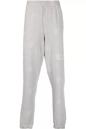 MARTINE ROSE Estampados y Florales - Pantalones de chándal con logo estampado