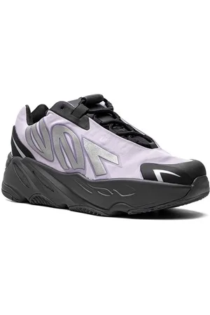 adidas Zapatillas YEEZY Boost 700 MNVN