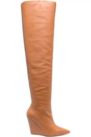 Stuart Weitzman Botas con puntera en punta