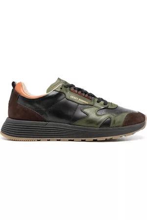 Moma Zapatillas con paneles y cordones