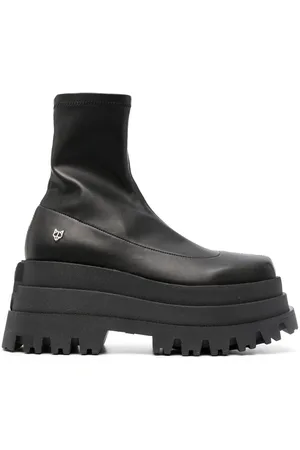 Naked Wolfe Botines Sassy con plataforma