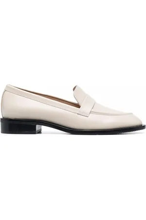 Stuart Weitzman Mocasines Palmer Sleek con puntera redonda