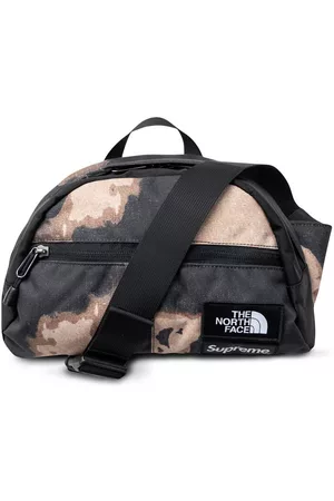 Supreme Riñonera Roo II de x The North Face