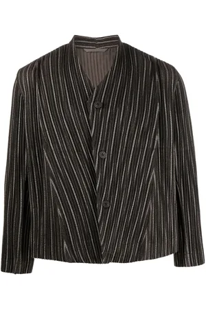 Issey Miyake Blazer plisado con botones