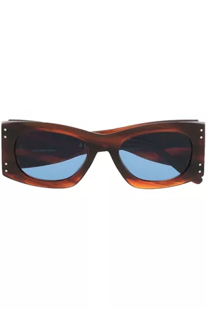 Retrosuperfuture Gafas de sol con diseño remodelado