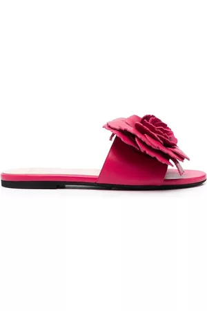 Nº21 Sandalias con aplique floral
