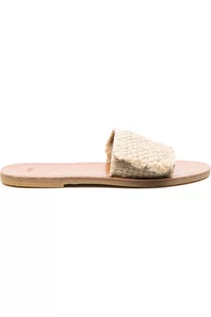 Nº21 Sandalias planas