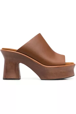 Salvatore Ferragamo Mules con plataforma y puntera abierta