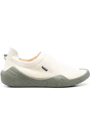 Stone Island Zapatillas slip-on con parche del logo