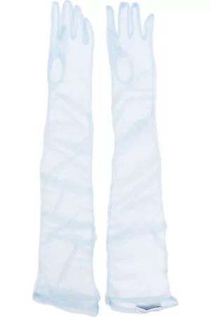 Ioana Ciolacu Guantes con acabado transparente