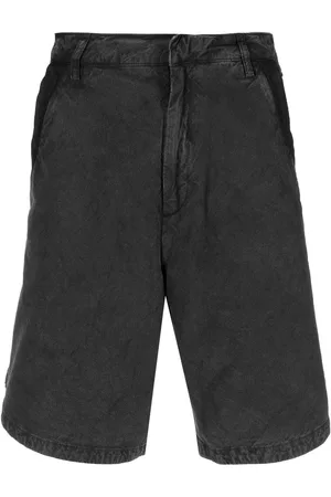 A-cold-wall* Bermudas con parche del logo