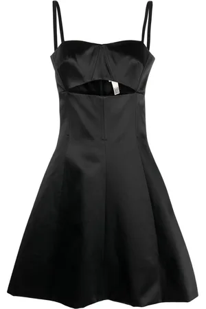 Patou Vestido corto acampanado con abertura