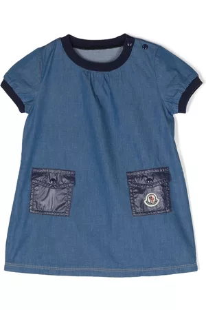 Moncler Vestido vaquero con bolsillos del logo