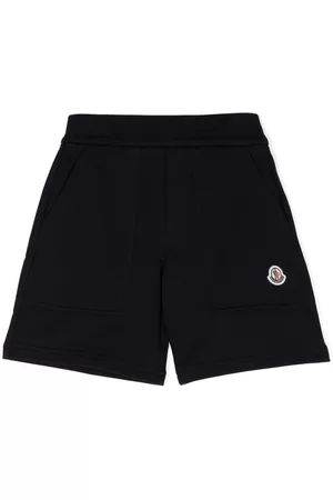 Moncler Bermudas con parche del logo