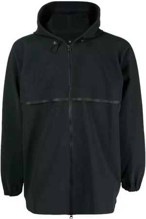 GR10K Chaqueta con cremallera y capucha