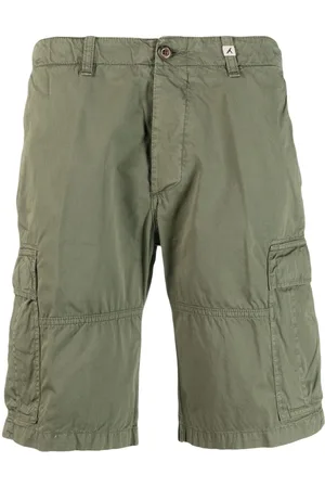 MYTHS Bermudas estilo cargo