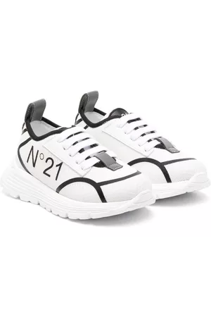 Nº21 Zapatillas bajas con logo en relieve