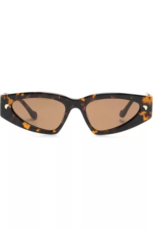 Nanushka Gafas de sol Emme con montura cat eye