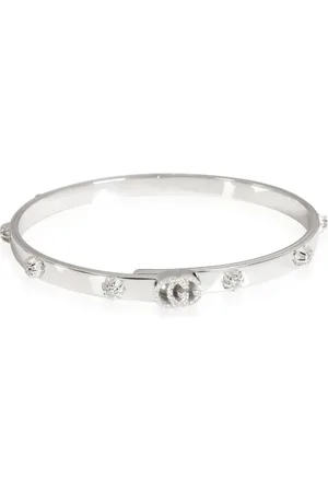 Gucci 18kt white gold logo diamond bangle
