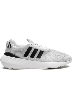 adidas Zapatillas bajas Swift Run 22