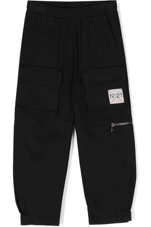 Nº21 Pantalones cargo con parche del logo