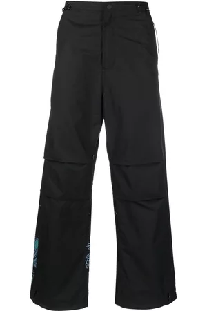 Maharishi Pantalones con estampado gráfico