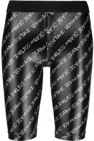VERSACE Pantalones cortos con logo