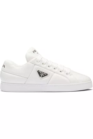 Prada Zapatillas acolchadas con logo triangular