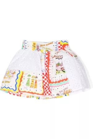Simonetta Falda acampanada con diseño de paneles