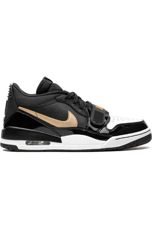 Jordan Zapatillas Air Legacy 312 Low Black/Metallic Gold