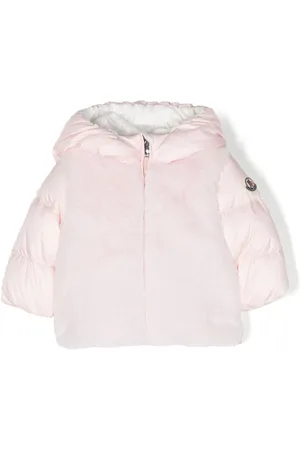 Moncler Plumífero con parche del logo