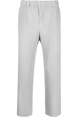 Issey Miyake Pantalones capri de talle medio