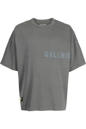 Musium Div. Camiseta con logo estampado