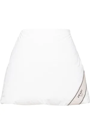 Prada Minifalda con diseño acolchado