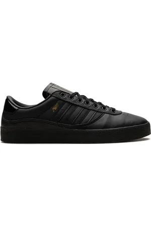 adidas "zapatillas Puig Indoor ""Black Out"""