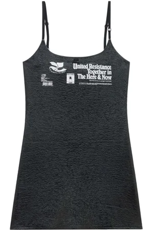 Courrèges Vestido corto texturizado con texto estampado