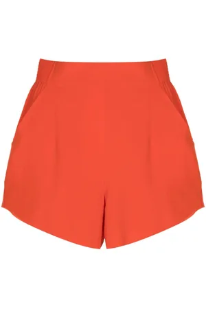 Shorts acampanados online