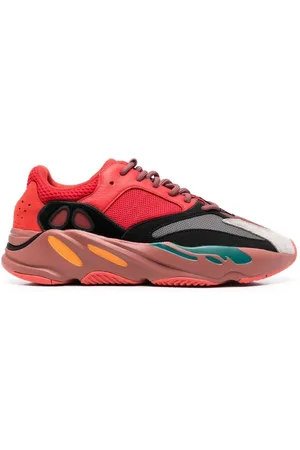 adidas Zapatillas YEEZY Boost 700 Hi-Res Red