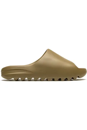 adidas Sandalias YEEZY Core