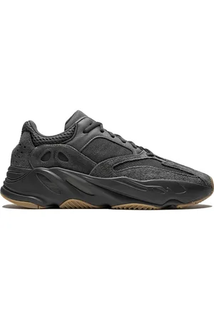 adidas Zapatillas Yeezy Boost 700 "Utility Black"