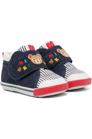 Miki House Zapatillas bordadas con tira autoadherente