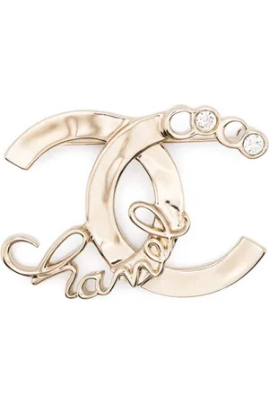 CHANEL Broche CC con apliques de cristal 2000